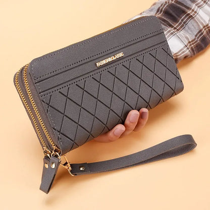 Chic Long Wallet for Women with Tassel Coin Holder and Ample Storage