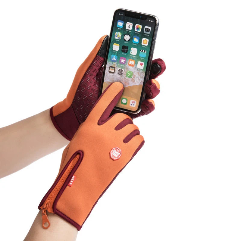 Thermal Touchscreen-Enabled Full Finger Gloves for Winter Comfort